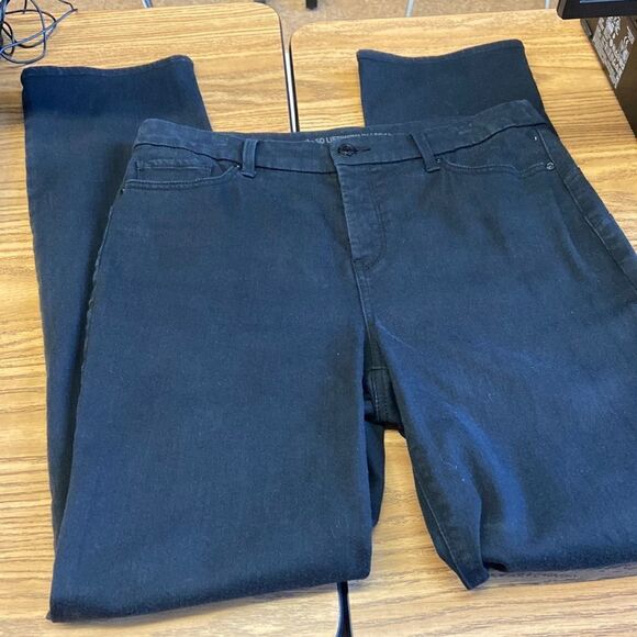 Chicos size 1 Regular equal to size 8 31 inch waist excellent like new - Picture 1 of 2
